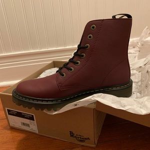NIB Cherry Red Luana Dr Martens